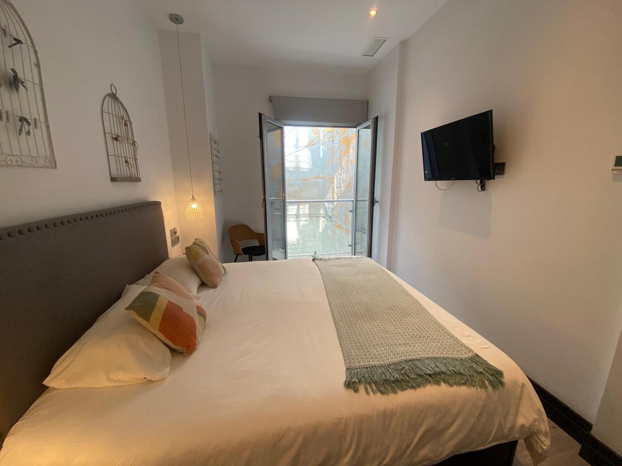 Stay U-Nique Apartments Rosaleda Málaga Zimmer foto